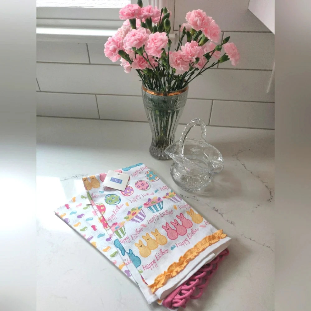 Vintage crystal basket with bonus Easter towels.